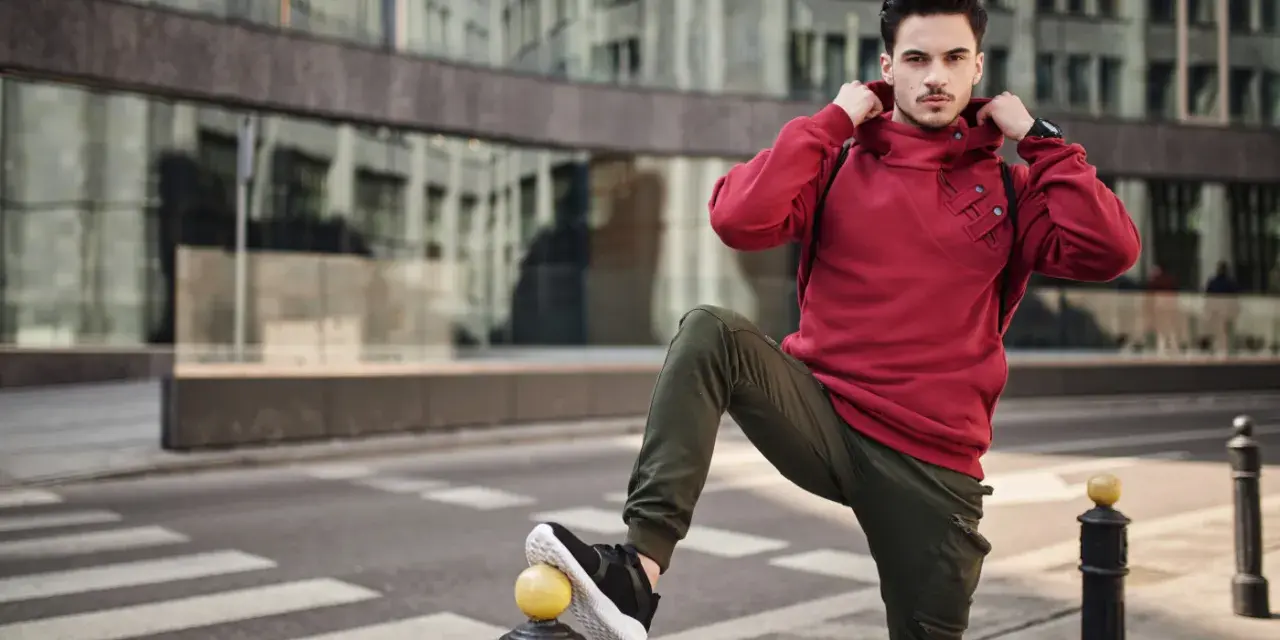 Ile waży bluza? Odkryj, które modele są najlżejsze i najwygodniejsze